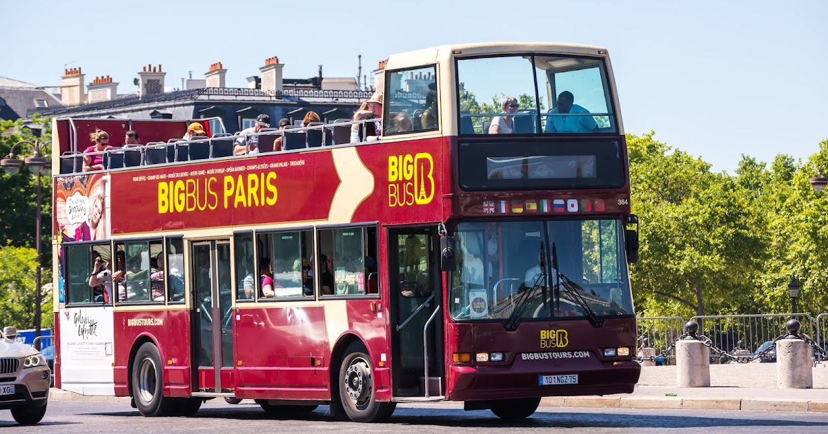9:45am to 5:30pm, every 10 minutes. Huge Bus Paris HopOn HopOff Tour Ford Motor